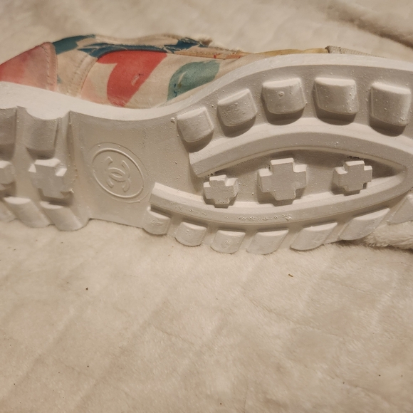 RARE chanel shoes - Picture 11 of 16